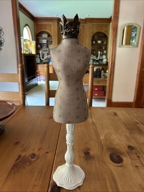 Pier 1 Retired Vintage Mini Dress Form Jewelry Stand - Beige w/ Gold Polka Dots